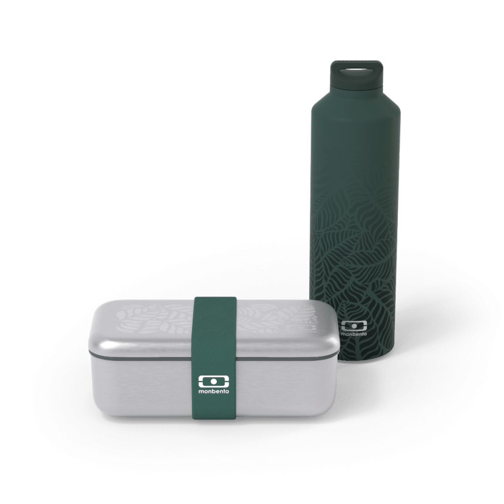  Bento isotherme et mug assorti, duo parfait à offrir comme idée de cadeau d’anniversaire pour une maman active qui aime les repas faits maison, même en déplacement. Ce coffret ultra pratique garde les plats chauds et les boissons à température, tout en restant esthétique et compact. Idéal pour les mamans qui jonglent entre boulot, sorties, yoga, et qui veulent manger bon et bien. Un cadeau utile, stylé, et écolo pour transformer chaque pause déjeuner en moment de douceur bien mérité.