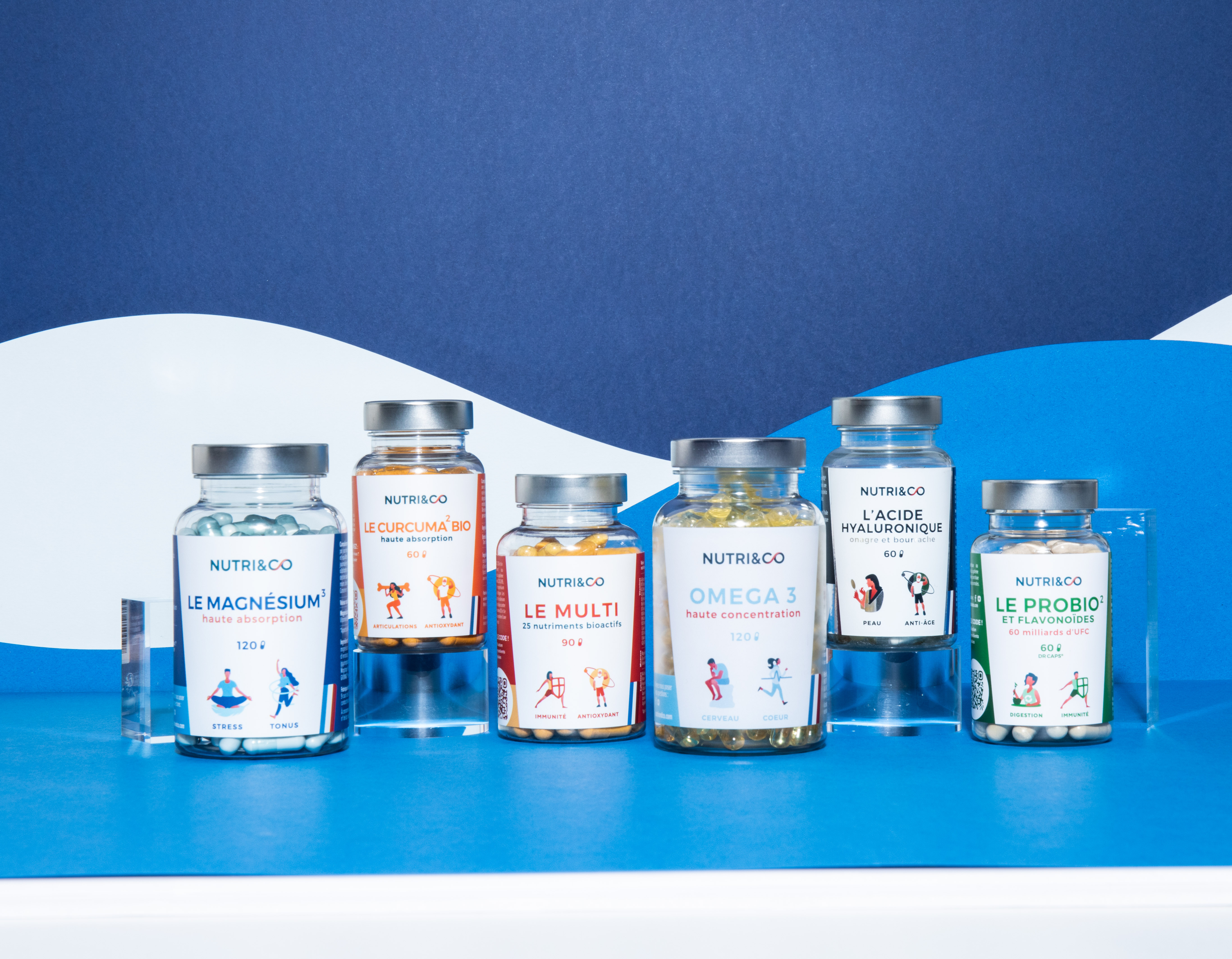 visuel montrant un flacon de vitamine c nutri and co offert pour toute première commande de compléments alimentaires à partir de 60 euros avec le code promo unecaseenplus visible sur une interface panier simple et claire