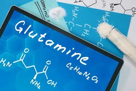le détail d'une molécule de l glutamine