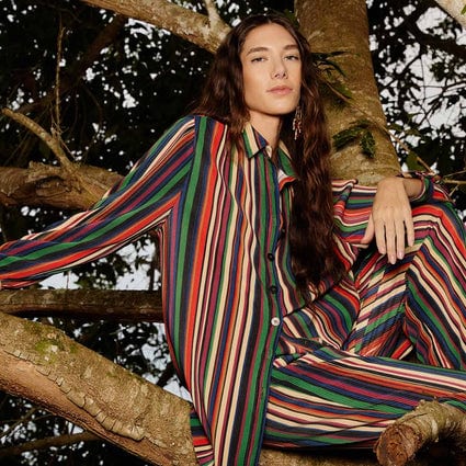 Avis sur la taille Farm Rio, robe fluide portée, coupe féminine agréable, conseils pour vérifier le guide des tailles et éviter les mauvaises surprises.