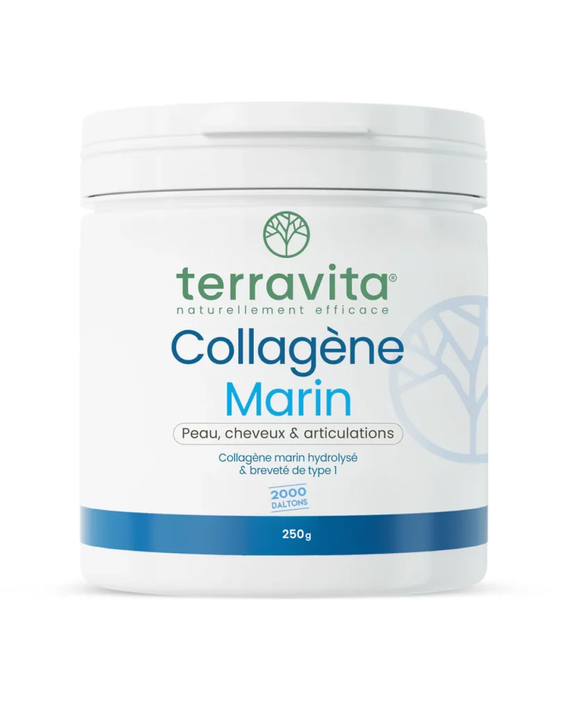 pot de collagène marin Terravita en poudre, sans arôme, sur fond en bois clair, symbole de pureté et de fabrication française responsable