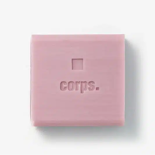 Montage d’avis clients issus de Trustpilot et Avis Vérifiés mentionnant la qualité, la transparence et l’efficacité des produits La Marque En Moins.