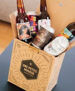 Ensemble de coffrets bière Une Petite Mousse pour montrer la diversité des sélections entre 20 € et 50 € et les brasseries artisanales mises en avant.