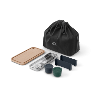 ensemble d accessoires Mon Bento incluant couverts contenant a sauce et sac repas