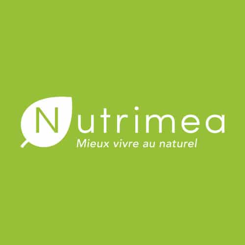 Je suis tombée sur Nutrimea en cherchant un magnésium marin après une cure décevante ailleurs. Ce qui m'a interpellée, c'est la mention systématique des certifications ISO sur chaque fiche produit, un détail que peu de marques affichent aussi clairement. J'ai voulu vérifier si cette rigueur affichée correspondait à une fabrication vraiment tracée.