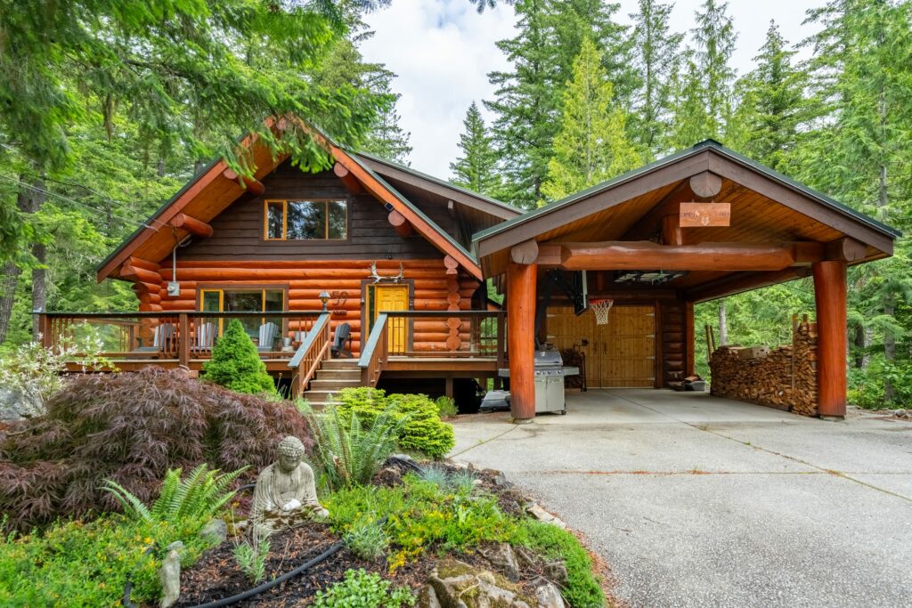 Présentation des coûts réels d’un séjour Kindred en euros avec frais de ménage, frais de service, optimisation d’un séjour long et activation des 5 crédits offerts grâce au code joh.sta3.