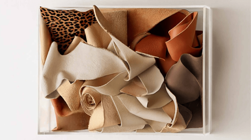 Détail des finitions et du cuir d’une chaussure Maison Toufet montrant la qualité des coutures et des matériaux