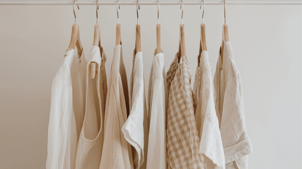 voyager avec seulement 9 vêtements grâce au sudoku packing