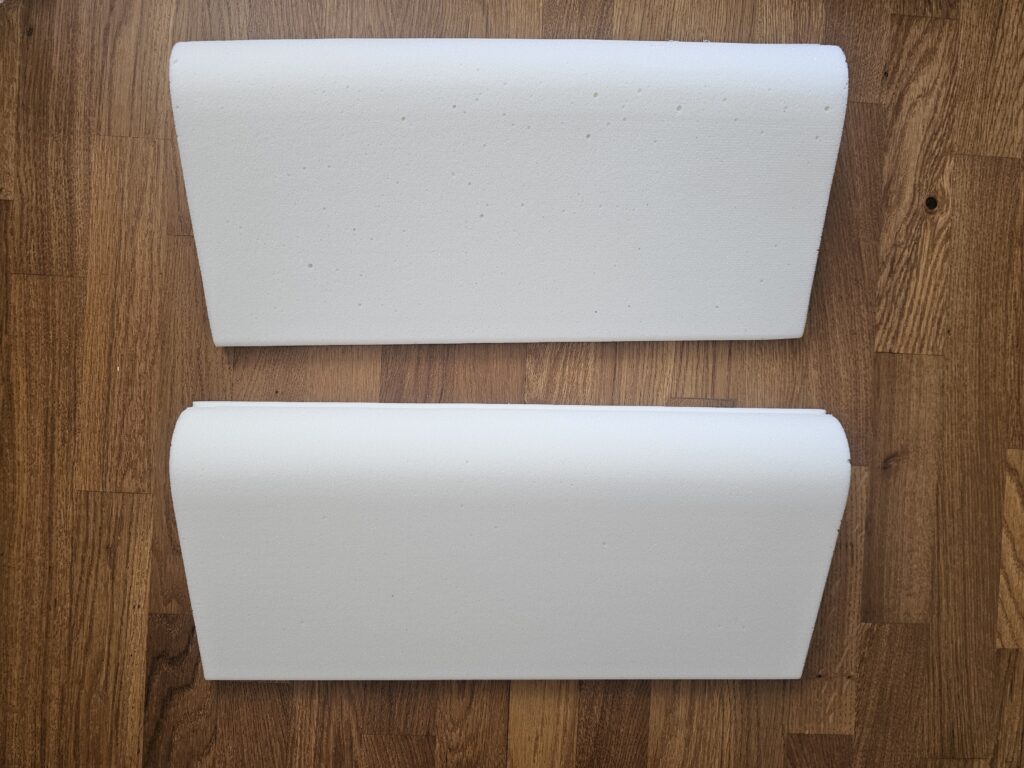 es deux cœurs interchangeables du wopilo plus posés côte à côte, le cœur souple en haut et le cœur ferme en bas,