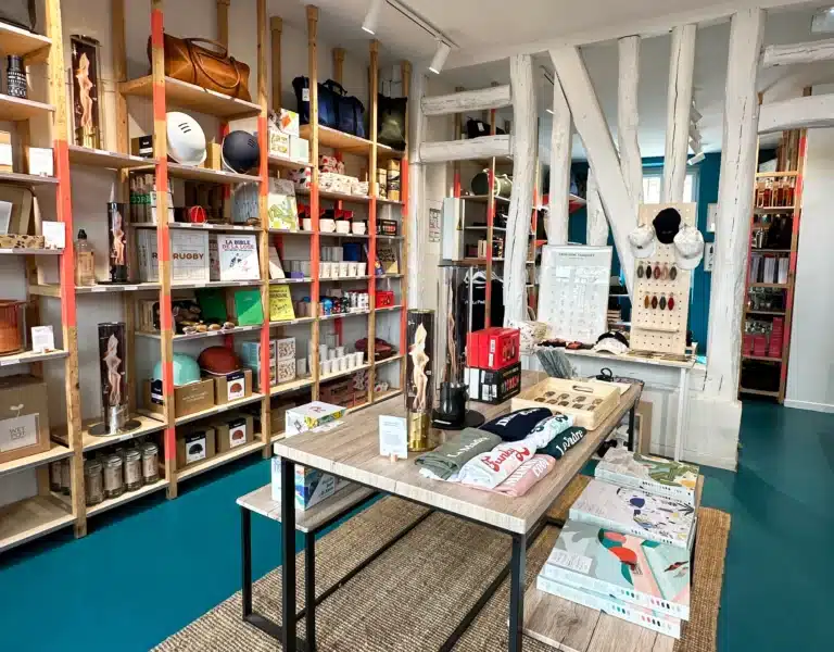 une photo de la boutique des raffineurs pour illustrer un avis et test de satisfaction client du site