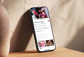 Chaque matin, une nouvelle marque est mise en avant dans l'application, avec un compte à rebours qui indique le temps restant avant la fin de la vente.