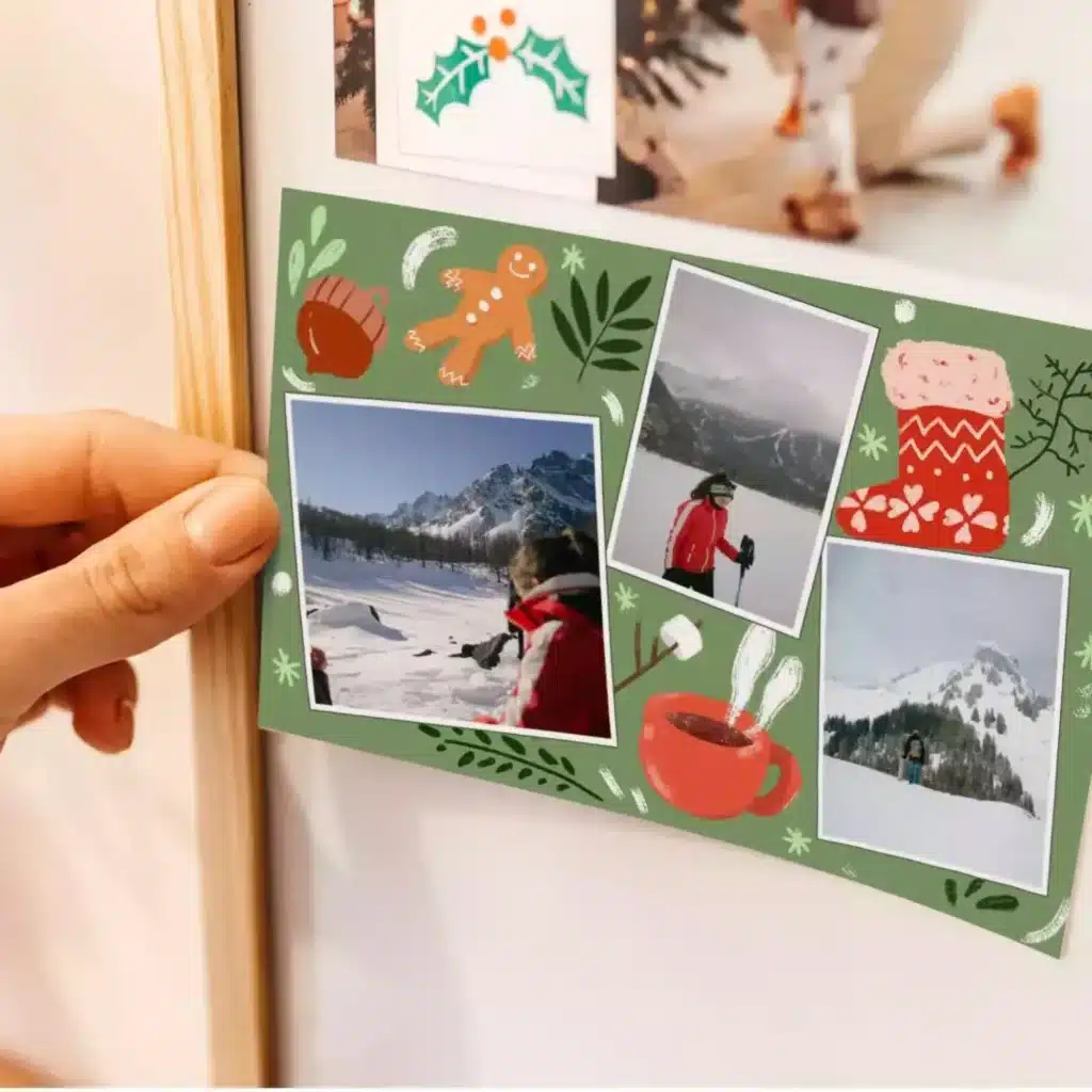 Elle a reçu la carte quatre jours plus tard et l'a affichée sur son frigo, où elle est toujours accrochée, les couleurs restées vives malgré les semaines passées sous l'aimant.